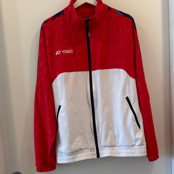 ✨Host pick✨Yonex Unisex Red and White Jacket - Picture 3 of 12
